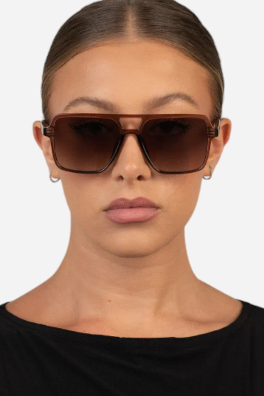 Otra Sunglasses Zoya Sunglasses in Transparent Maple/Brown Fade – side view