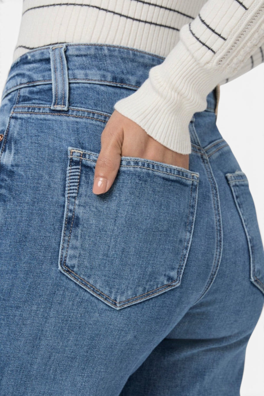 Paige Anessa Wide Leg Jean in Poet – detail