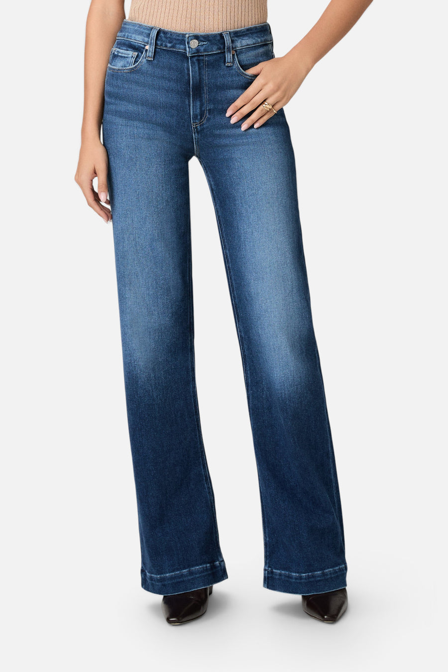 Paige Leenah 32" Wide Leg Jean in Hamptons – front view