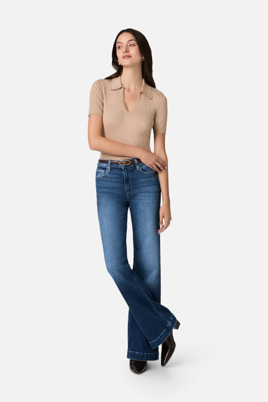 Paige Leenah 32" Wide Leg Jean in Hamptons – side view