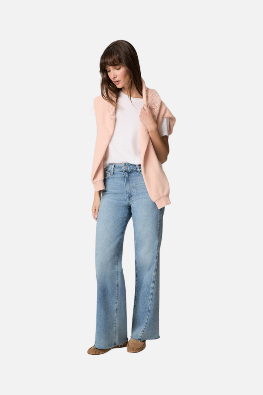 Paige Womne's Anessa 31" Wide Leg Jean in Explorer – front view