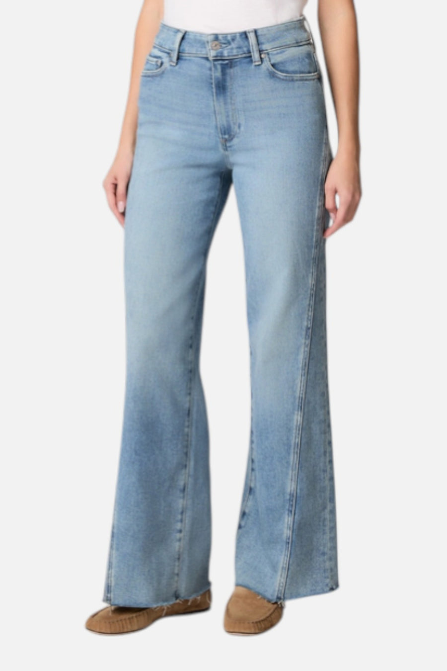 Paige Womne's Anessa 31" Wide Leg Jean in Explorer – on model