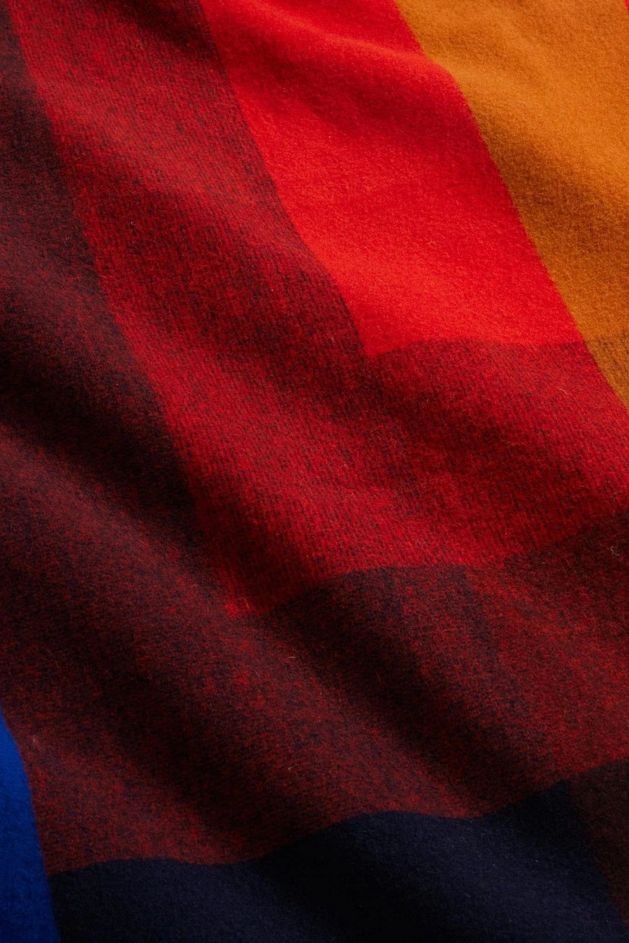 Pendleton Hoyt Contemporary Jacquard Napped Throw – back view