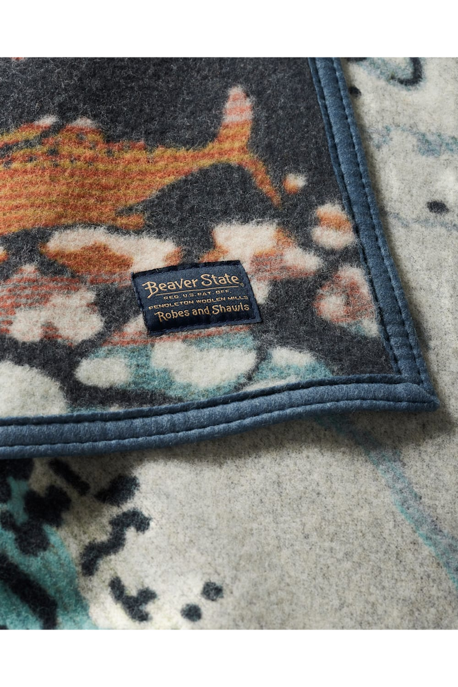 Pendleton Jacquard Napped Blanket – detail