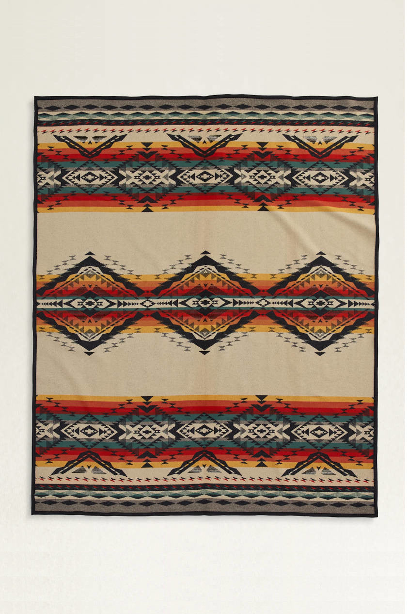 Pendleton Jacquard Unnapped Robe in Bridge Creek – back view