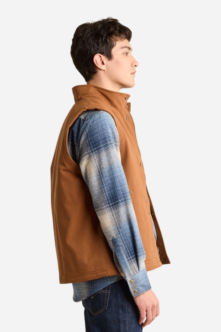Pendleton Pine Grove Canvas Vest in Whiskey – on model
