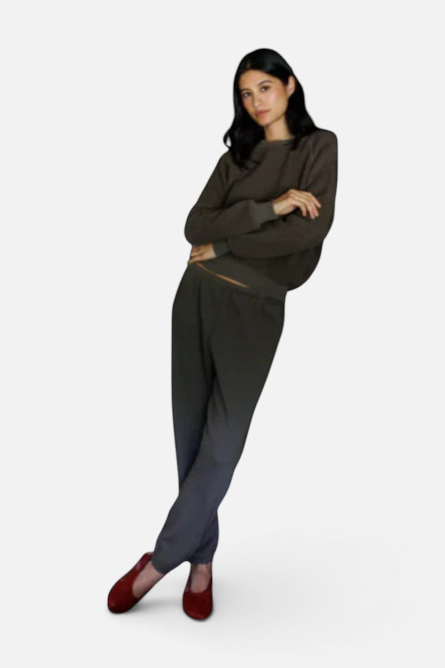 Perfect White Tee Johnny Speckled Sweatpants in Dark Olive – side view