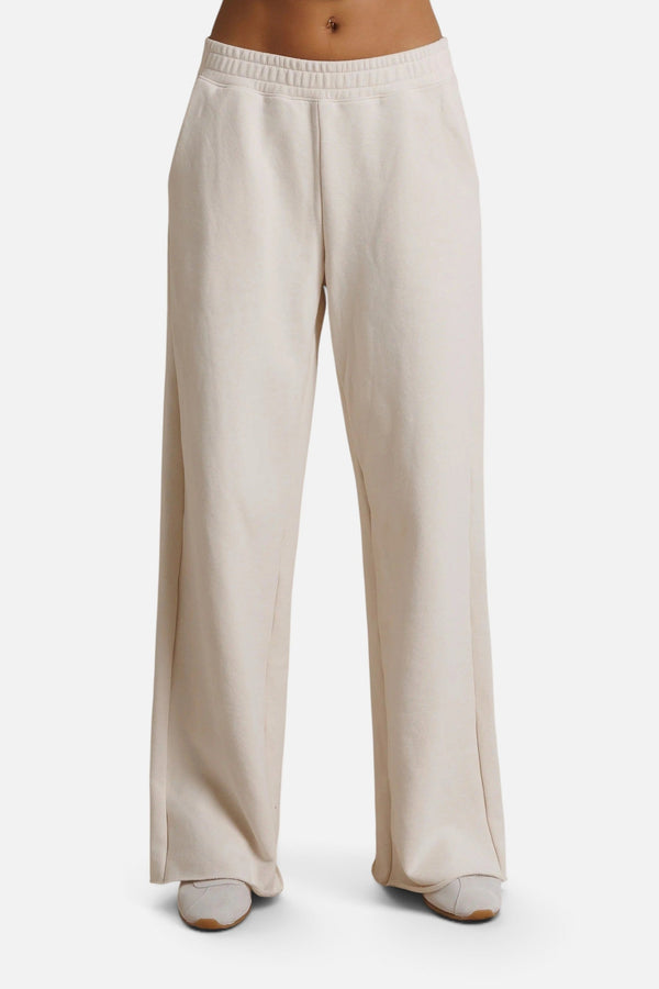 Perfect White Tee Leni French Terry Pull-On Pant in Sugar