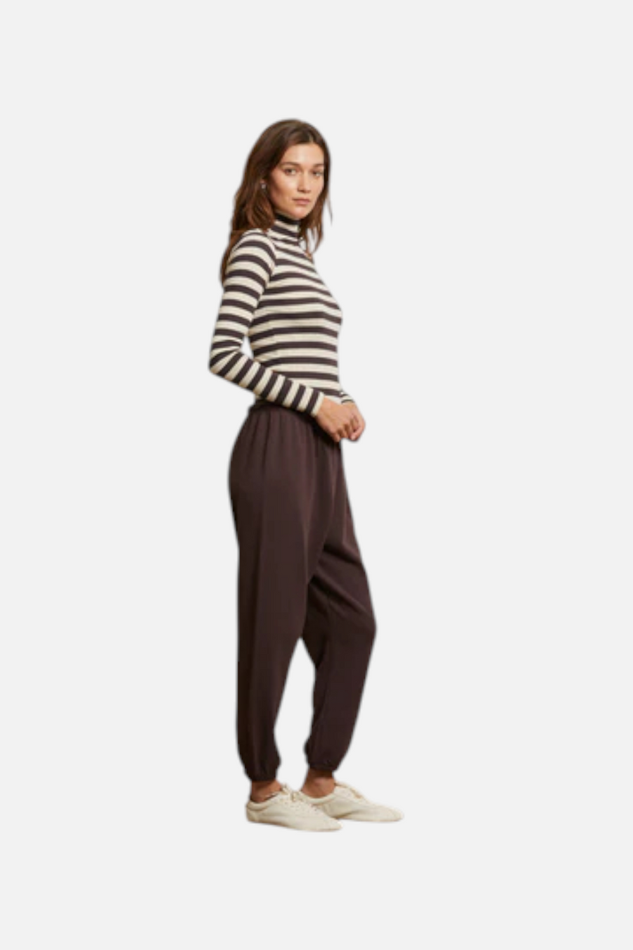 Perfect White Tee Women's Johnny Sweatpant in Cocoa – detail