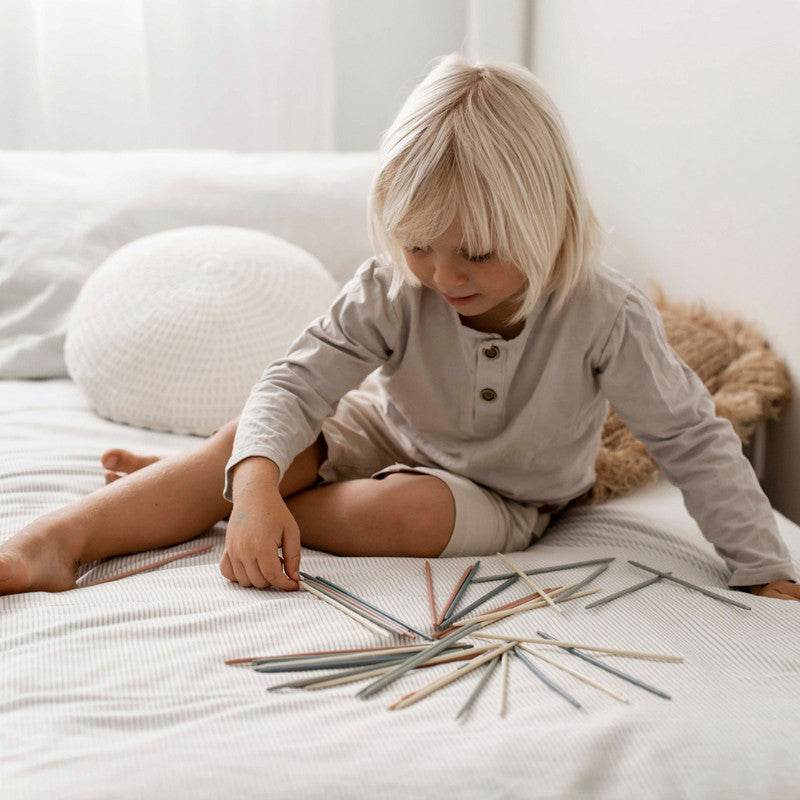 Pick Up Sticks – detail