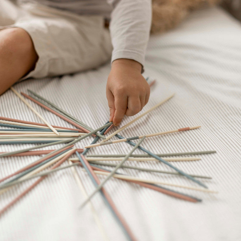 Pick Up Sticks – side view