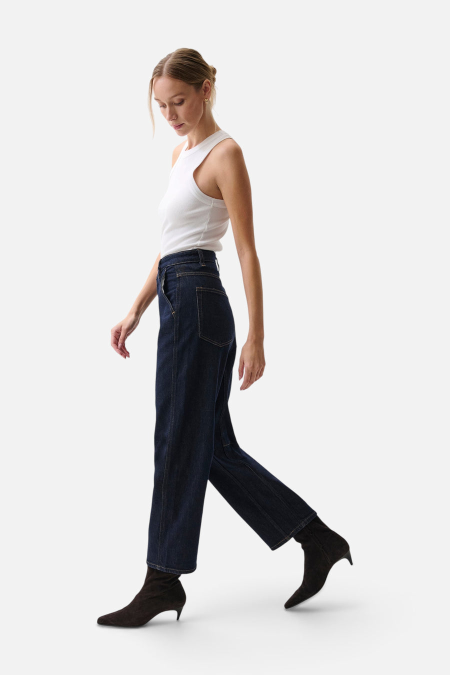 Pistola Beau Seamed Crescent Jean in Raw Nightfall – side view