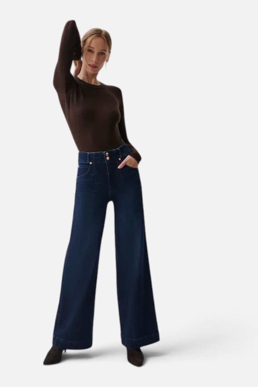 Pistola Lana Double Button High-Rise Wide Leg Jean in Starstruck – side view