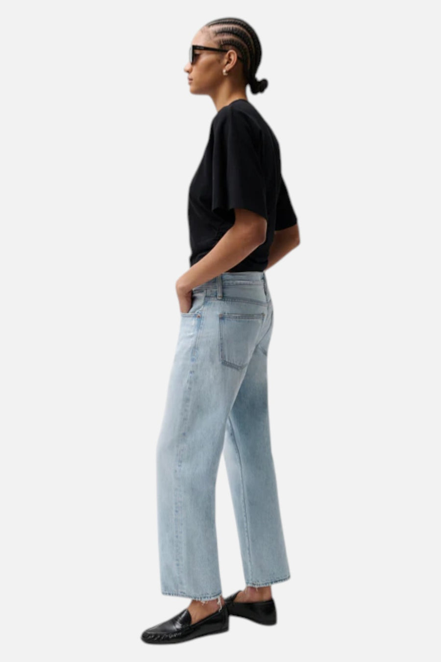 Pistola Lexi Jeans in Dolce Vita Vintage – on model