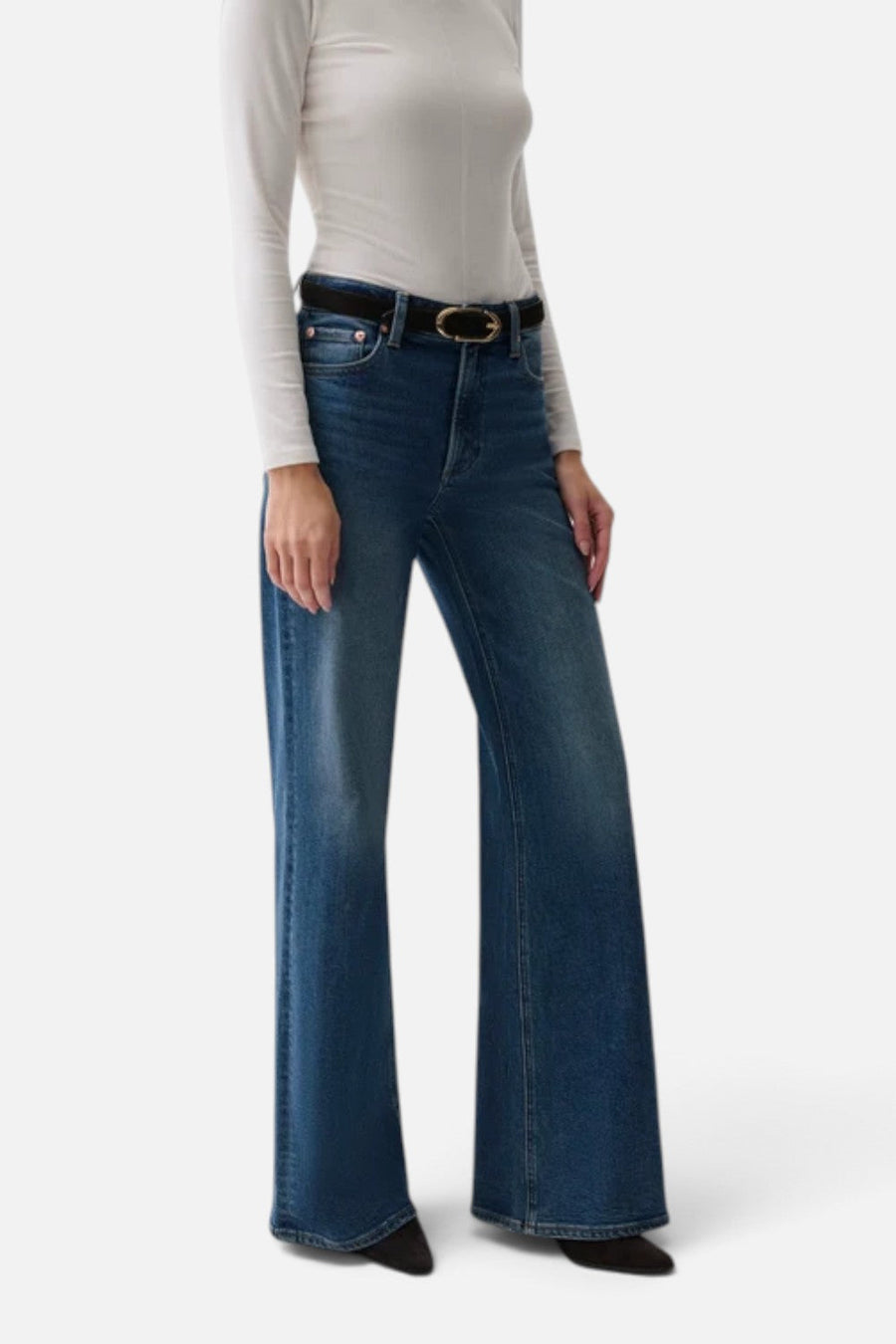 Pistola Vivian Mid-Rise Wide Leg Jean in Blue Depths – detail