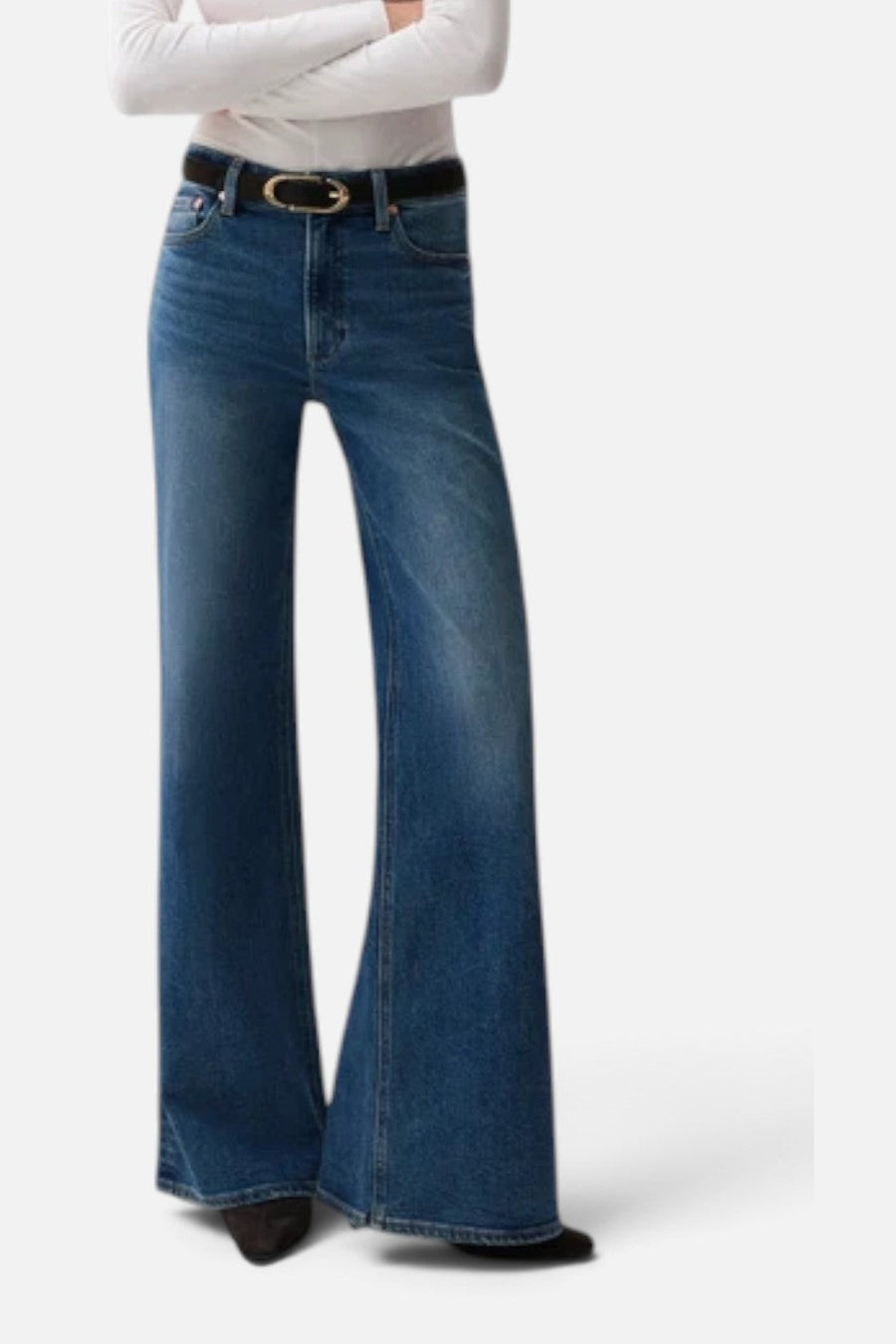 Pistola Vivian Mid-Rise Wide Leg Jean in Blue Depths – front view