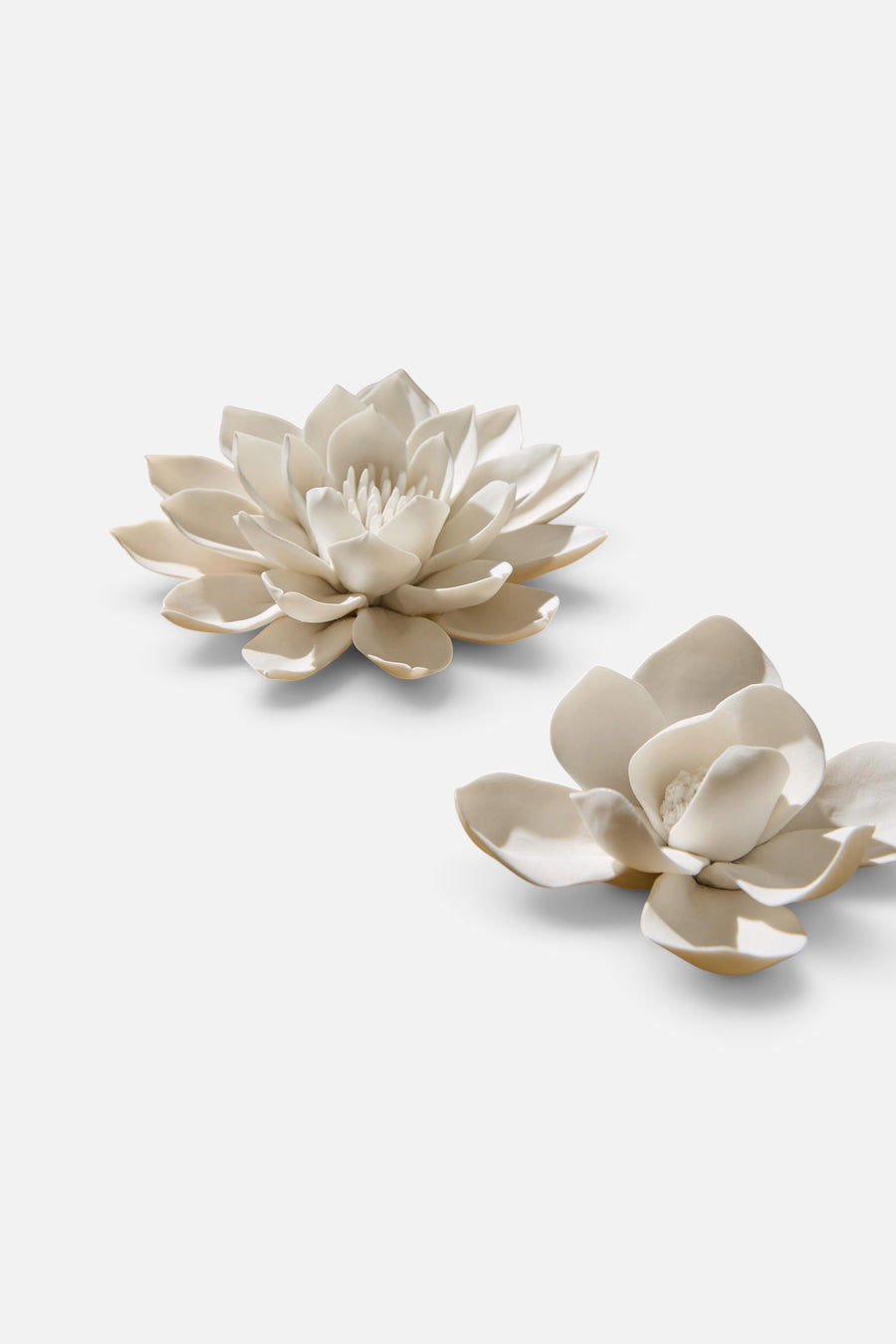 Pretty Blooms Ceramic Flowers, Set of 5 – side view