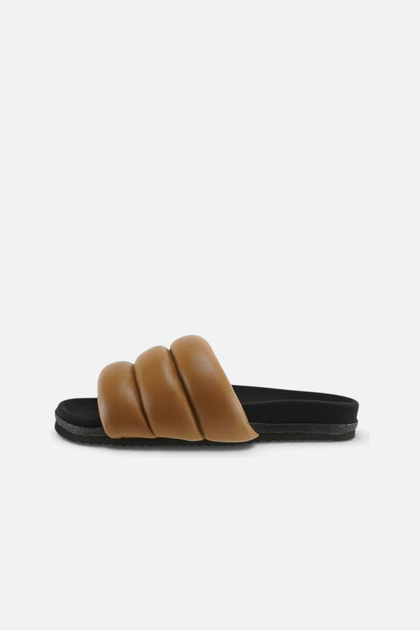 Puffy Sandals in Cognac Vegan Leather