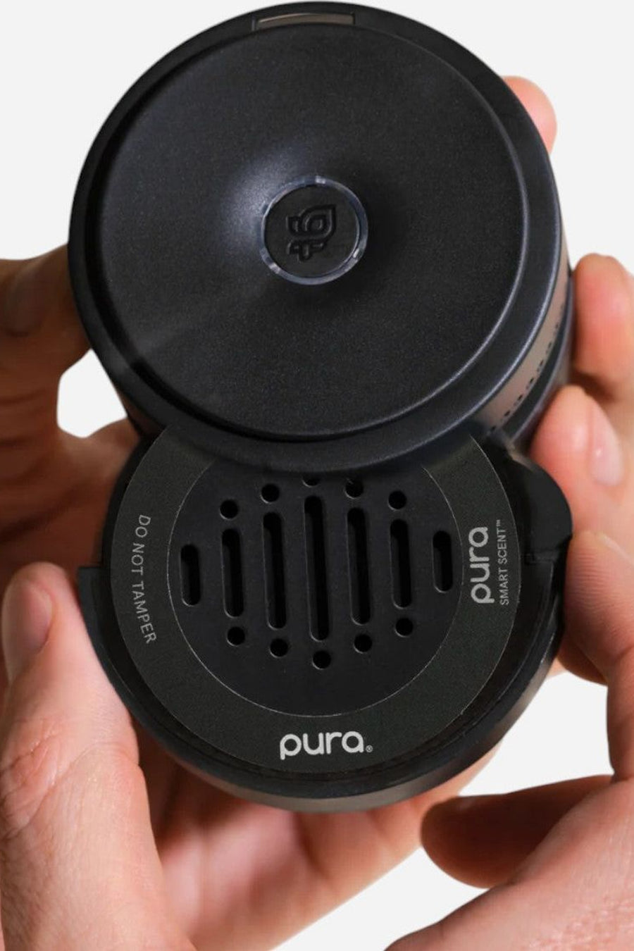 Pura Black Frost Car Diffuser Refill – side view
