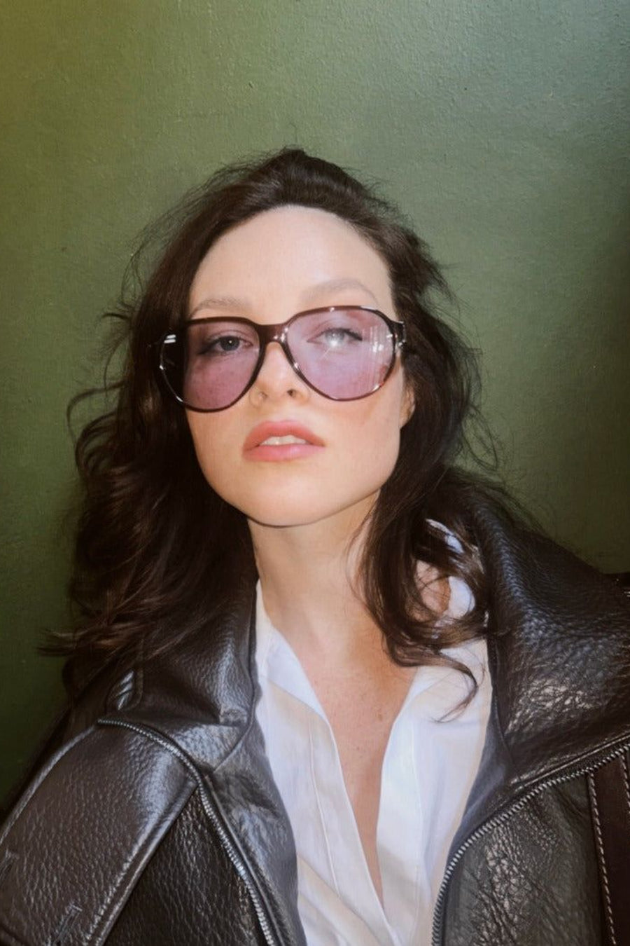 Raen Seneca Sunglasses in Cask / Lavender – detail