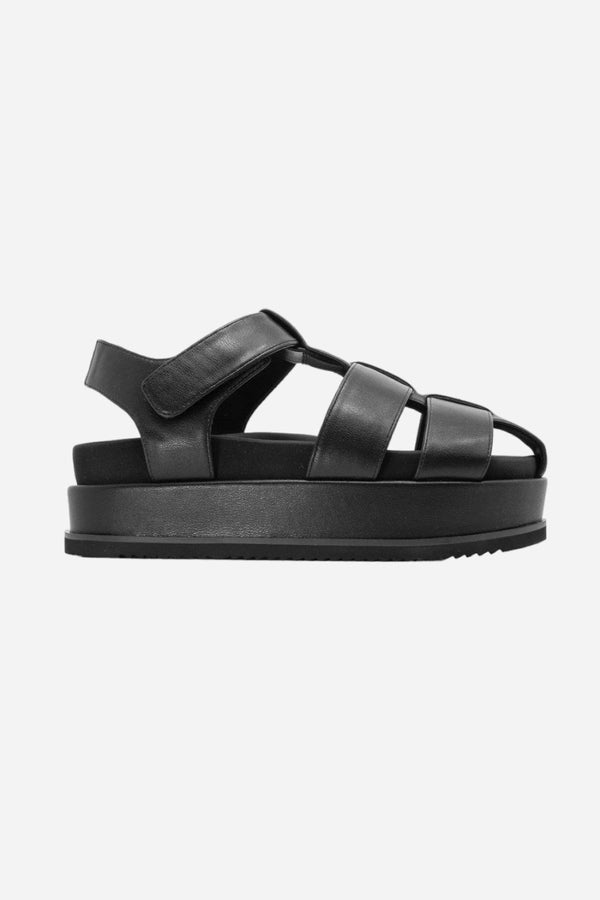 Roam 90'S Stack in Black Vegan Leather