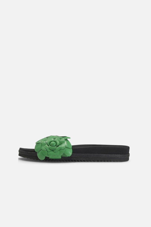 Roam Fleur Slide in Kelly Green Vegan Leather