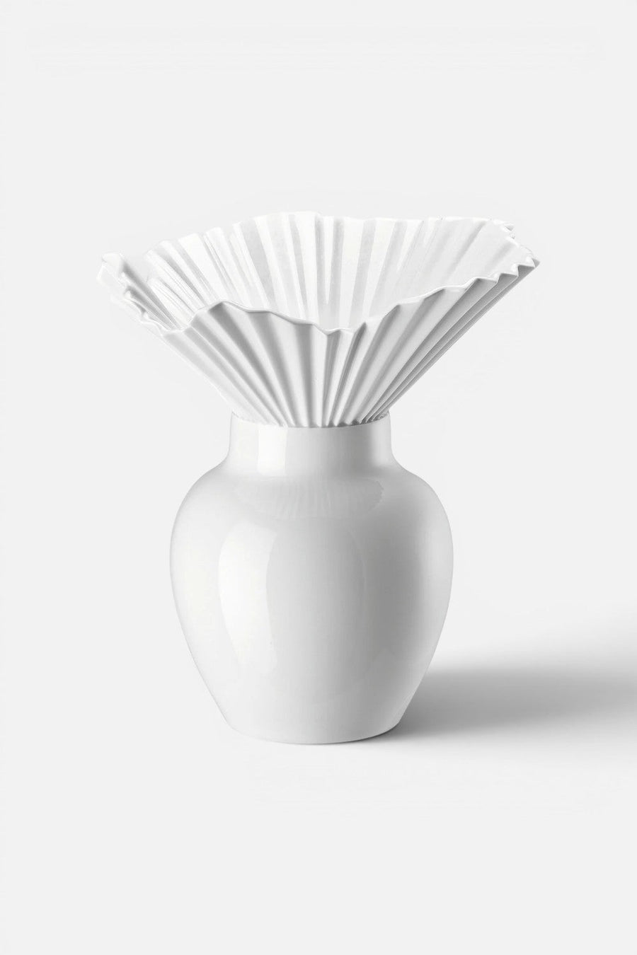Rosenthal Falda Vase in White, 10.5 in – side view