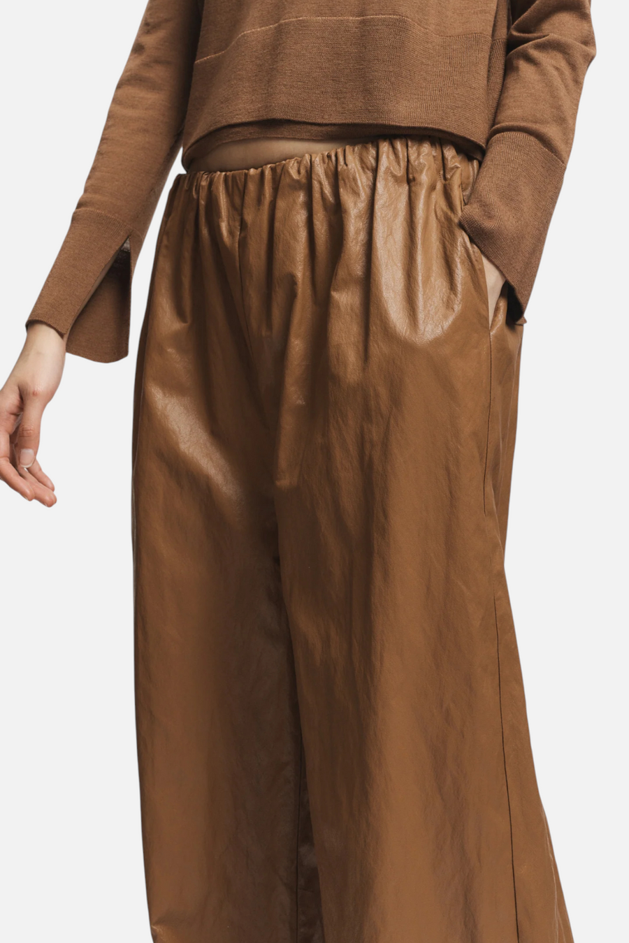 Saint Art Jakob Pull On Pant in Cognac – side view