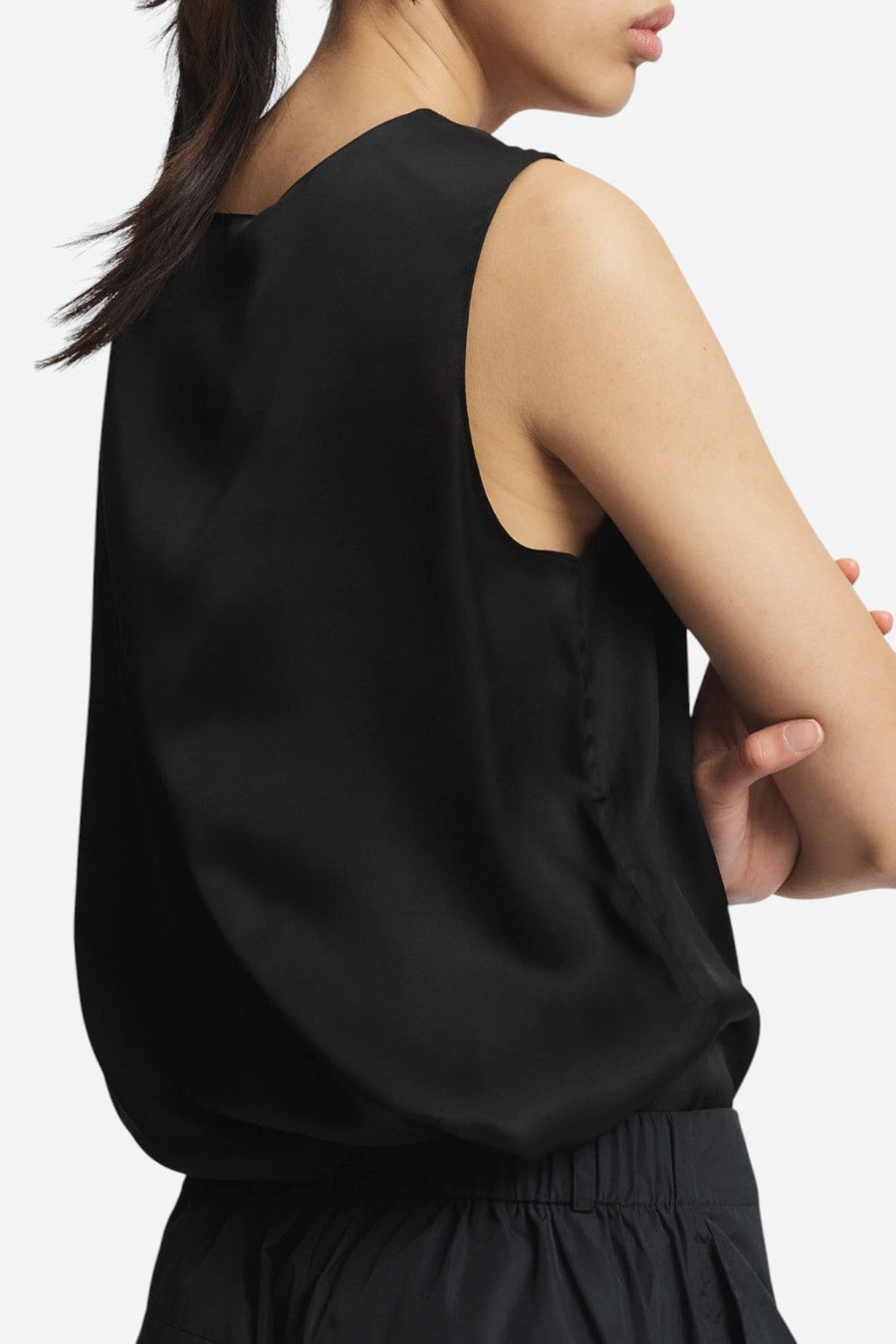 Saint Art Lola Tie Blouse Black – detail