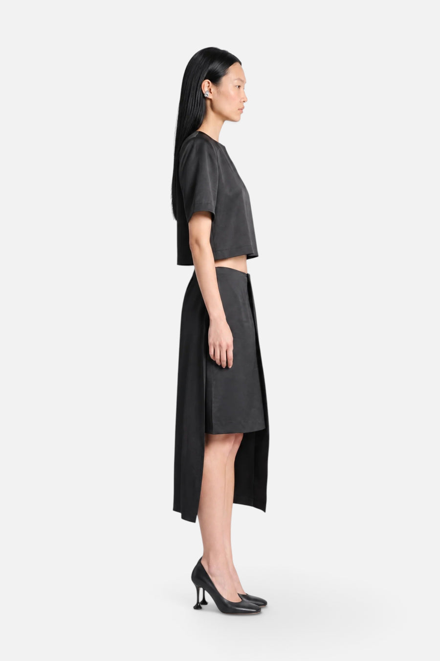 Saint Art Penny Charmeuse T-Shirt in Black – side view