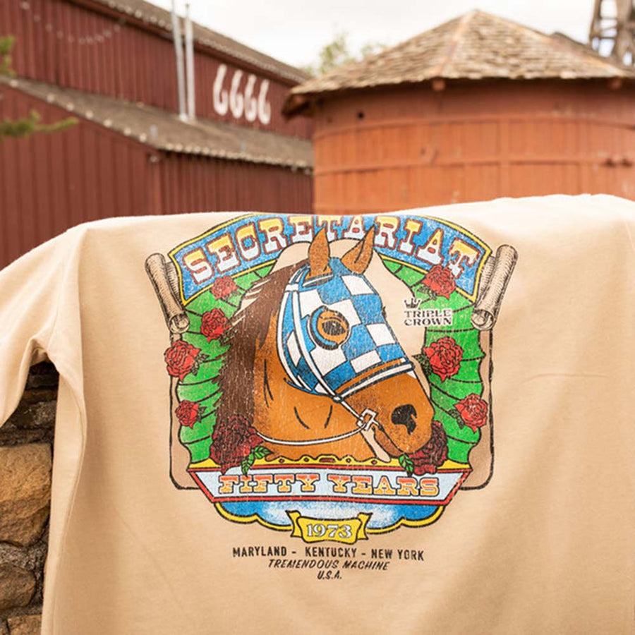 Secretariat Grateful Red Short Sleeve Tee in Sandtrack – flat lay