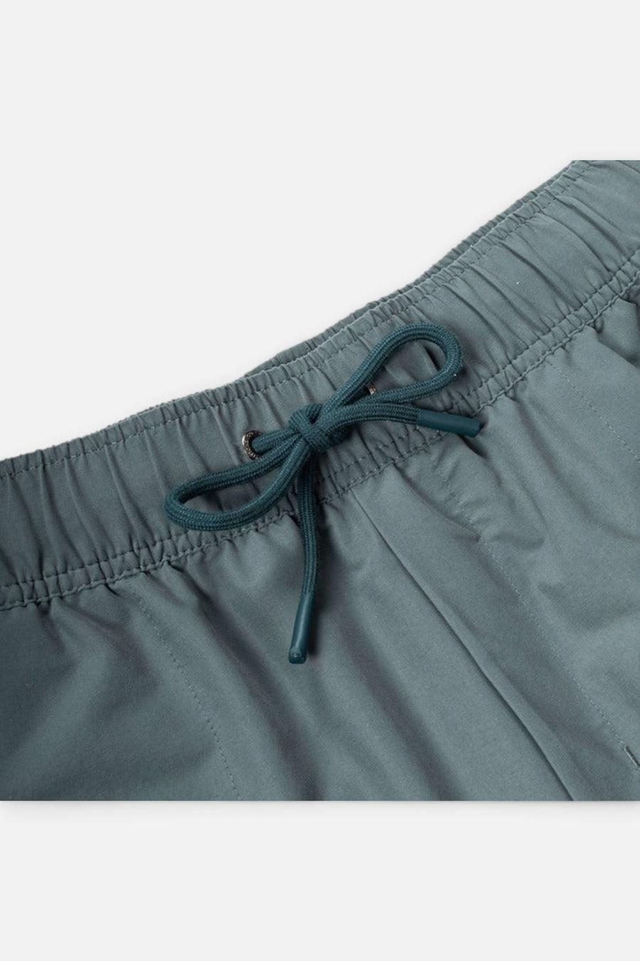 Sendero Provisions Bajada Hybrid Short in Slate Gray – alternate