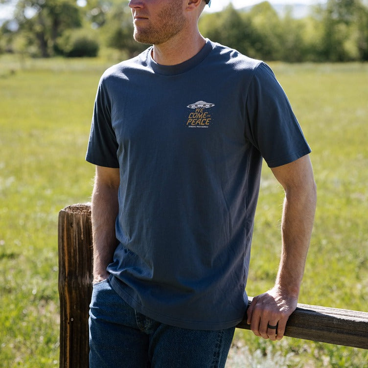 Sendero Provisions Charros & Aliens T-shirt – detail