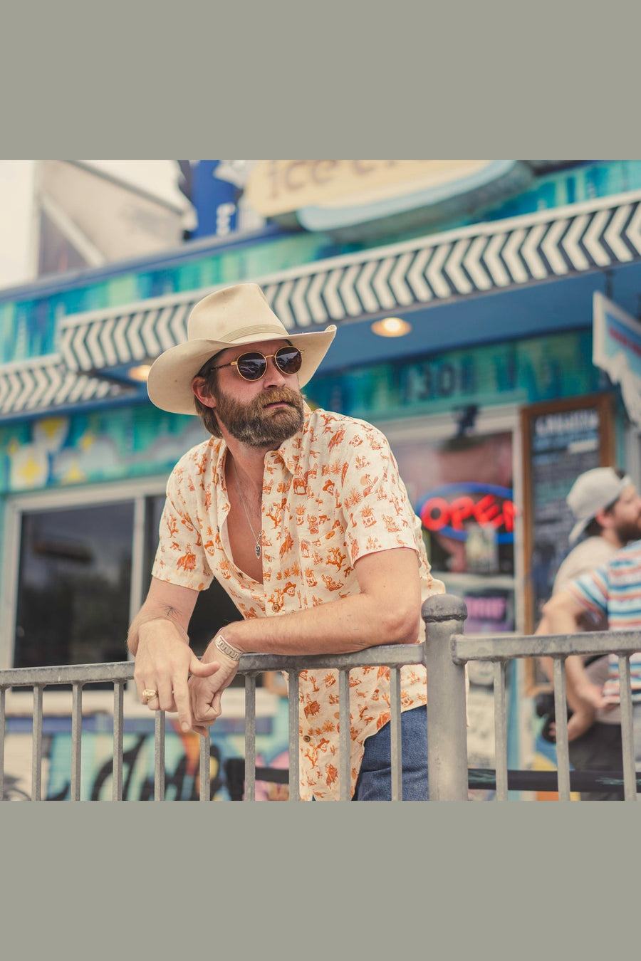 Sendero Provisions City Slicker Button Up Short Sleeve Shirt in Muertos – side view