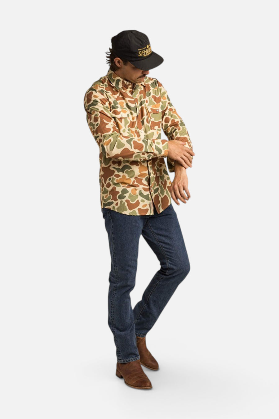 Sendero Provisions Confluence Tech Shirt in Field Camo – detail