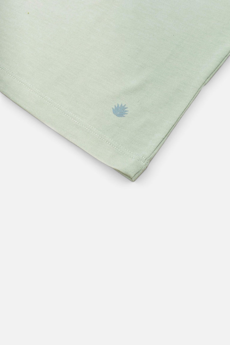 Sendero Provisions Yucatan Bamboo Long Sleeve Tech Shirt in Flats Green – side view