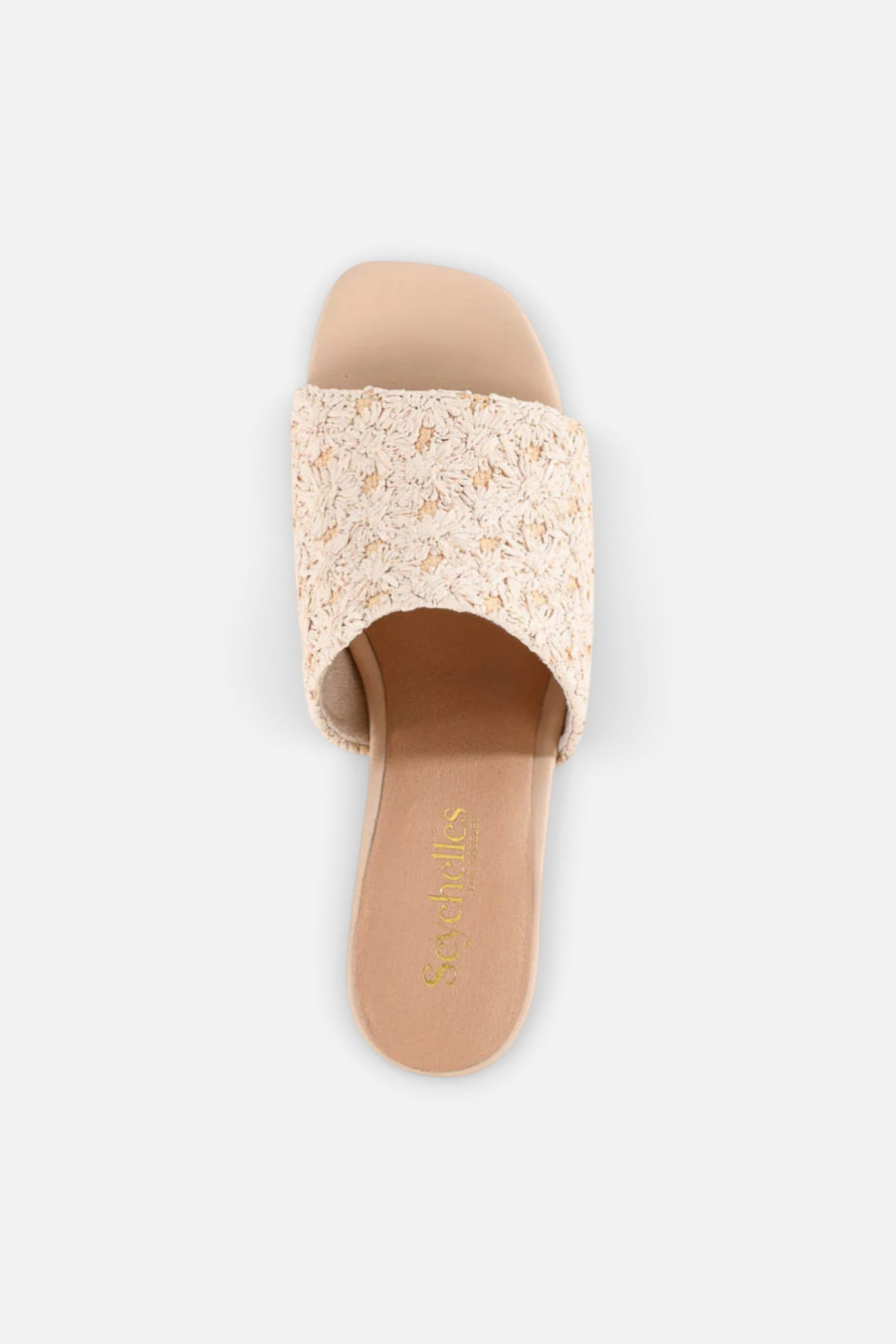 Seychelles Adapt III in Natural Daisy Raffia – top view