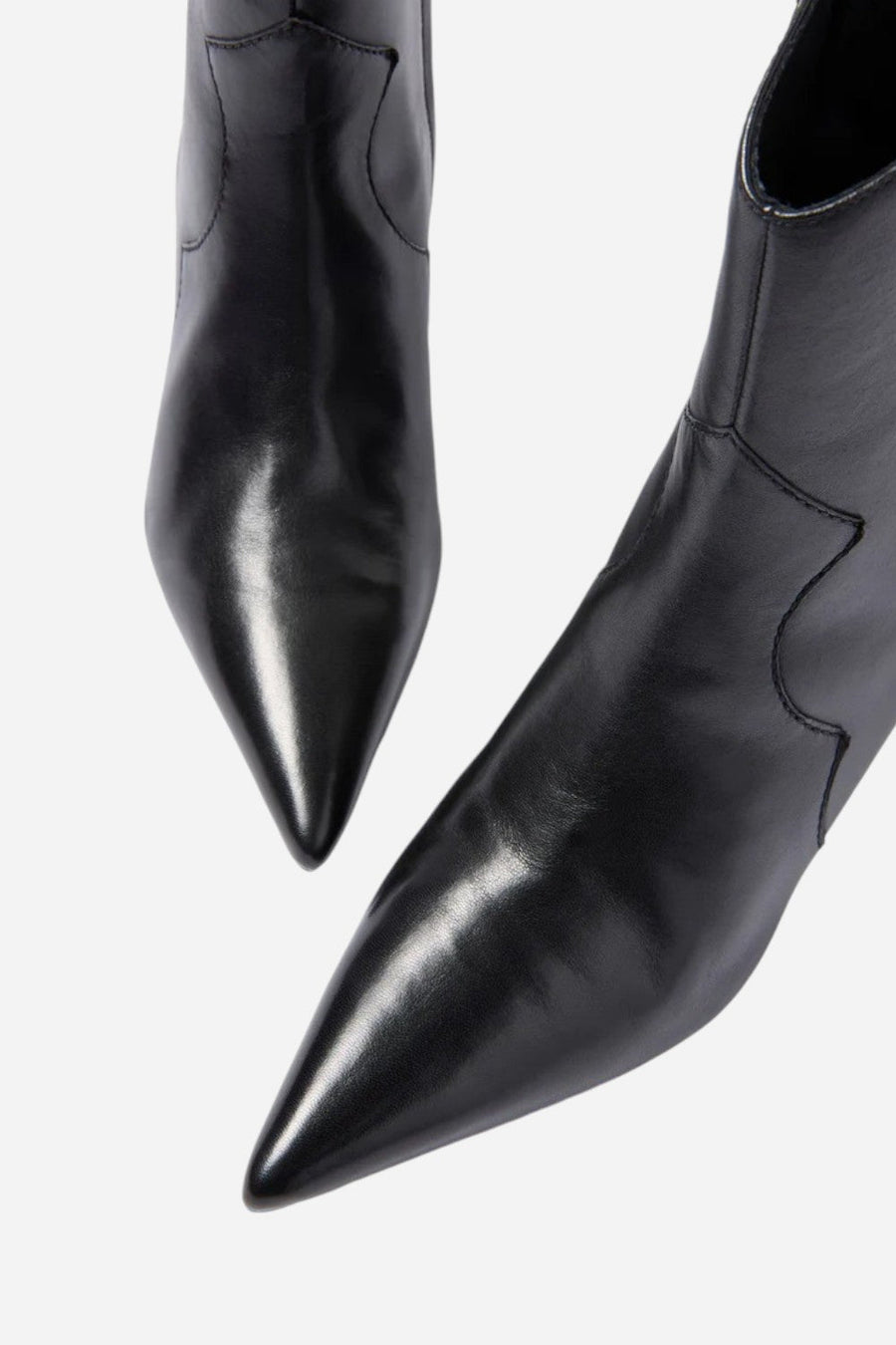 Seychelles Dallas Black Bootie – side view