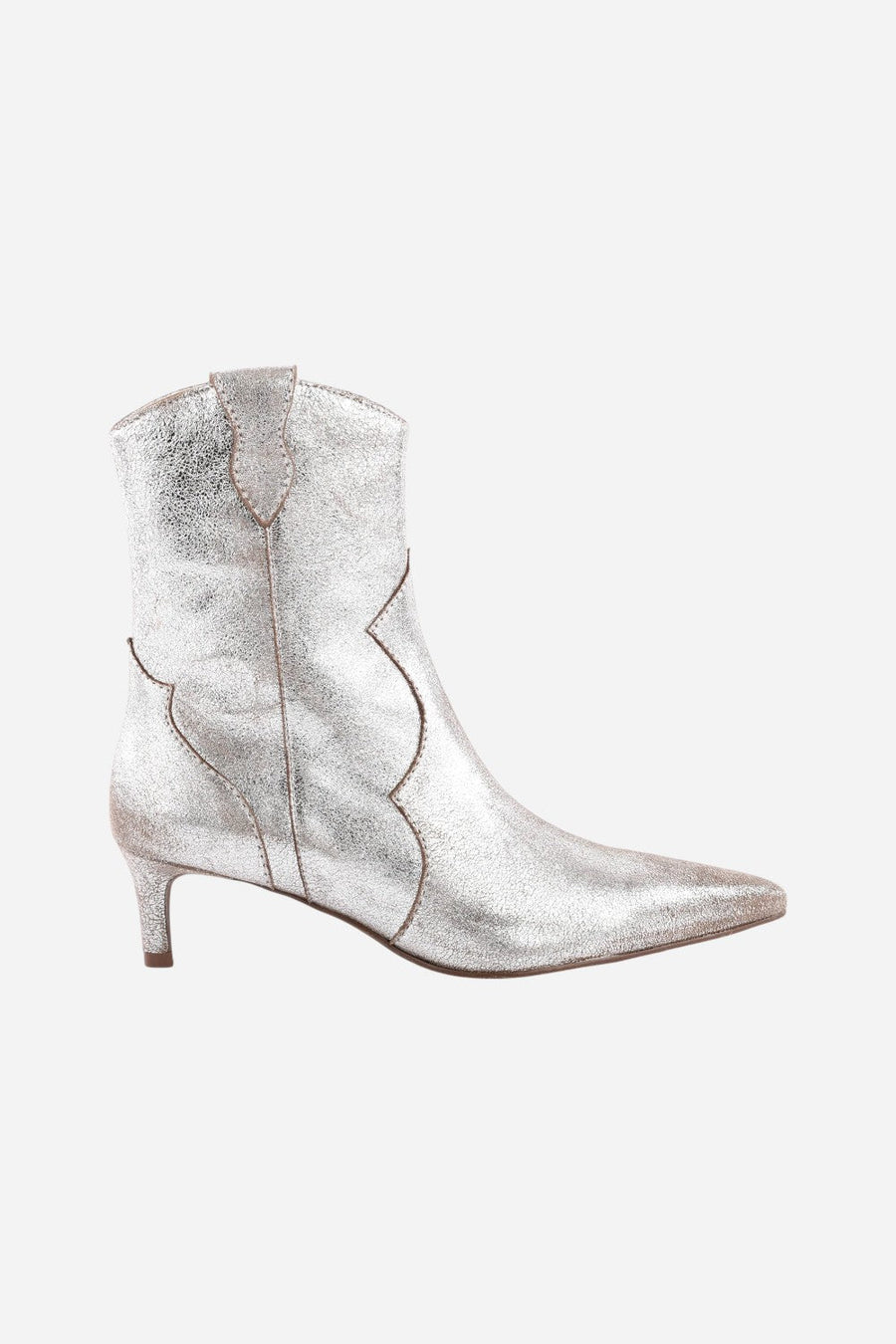 Seychelles Dallas Distressed Pewter Bootie – front view