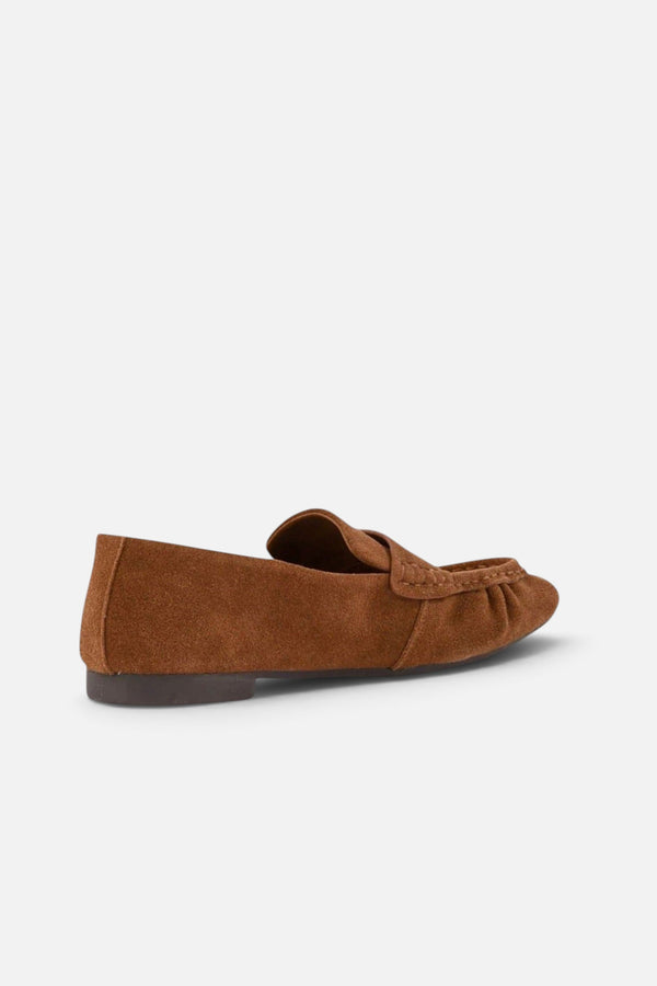 Seychelles Day Trip Loafer in Tan