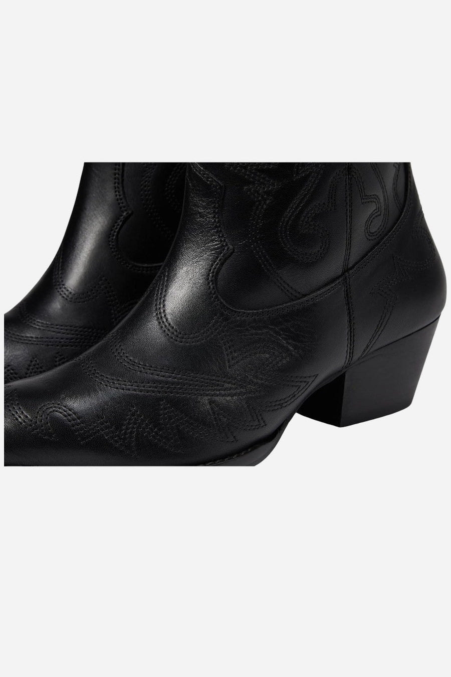 Seychelles Eagle Rock in Black Leather – alternate