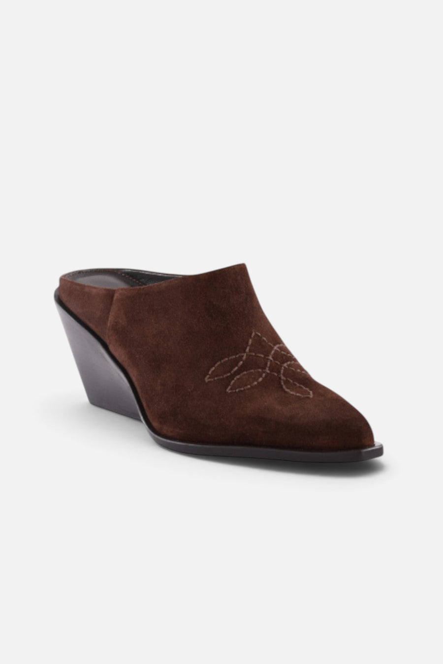 Seychelles Spirit in Suede Dark Brown – three-quarter view