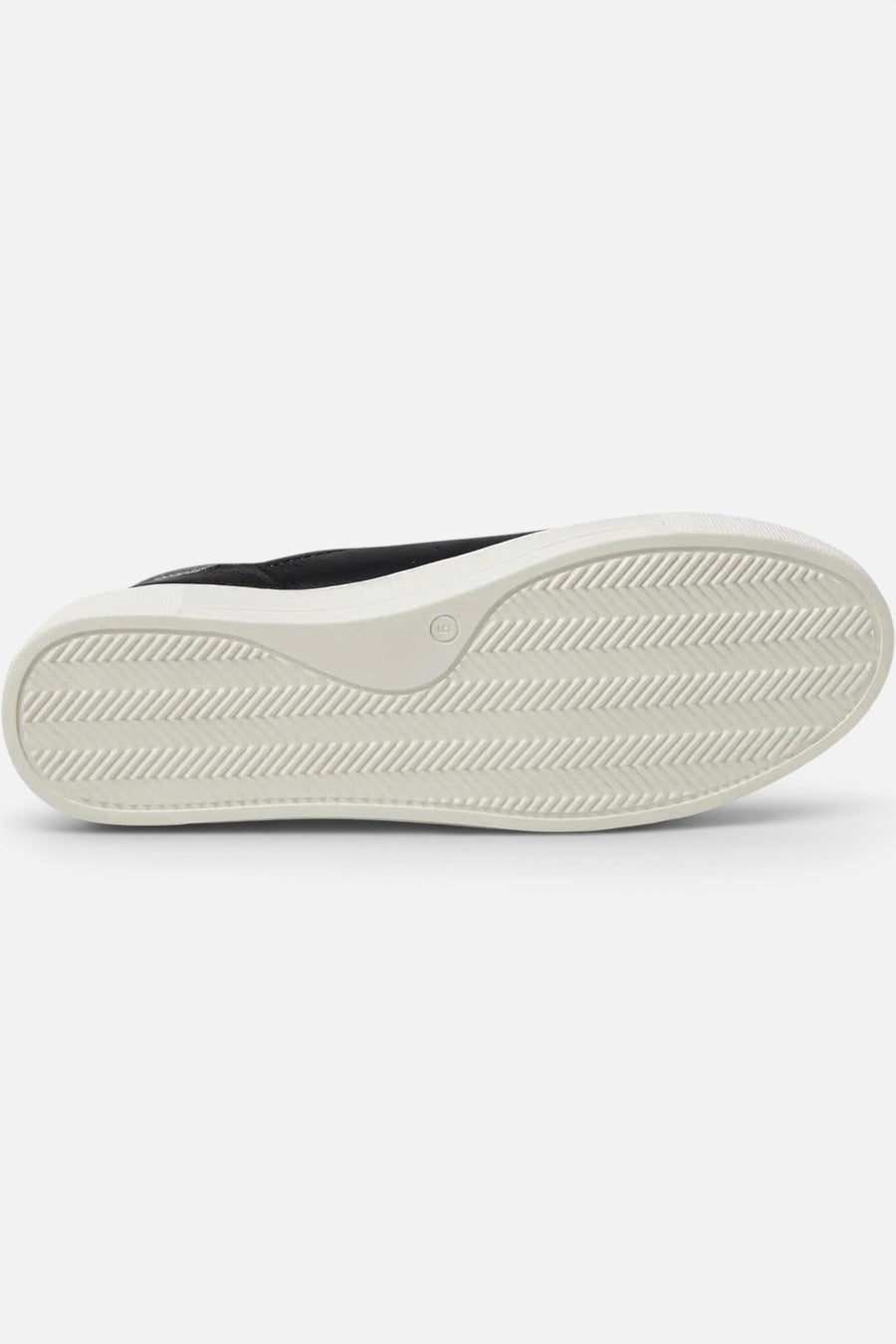 Seychelles Trading Places Sneakers in Black – detail