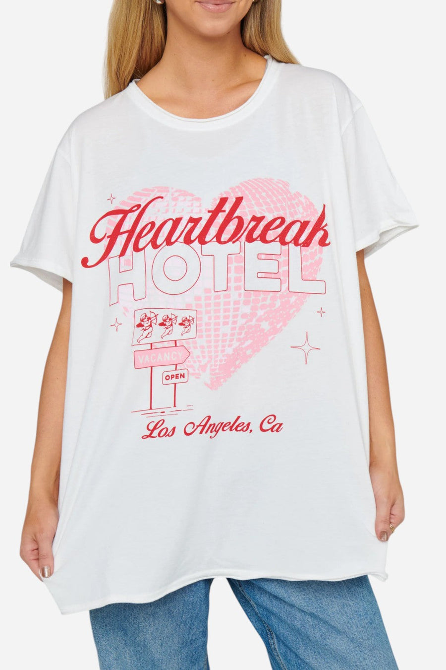 Show Me Your Mumu Airport Tee in Heartbreak Hotel Graphic – flat lay