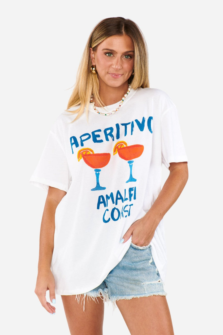 Show Me Your Mumu Travis Tee in Aperitivo Graphic – on model