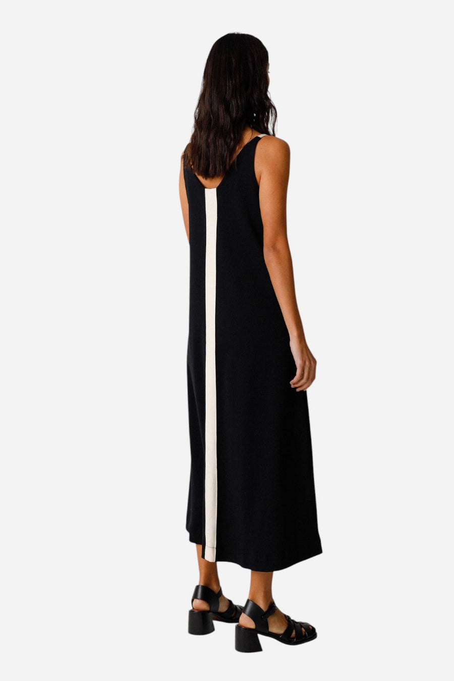 SKFK Zaine-Gots Dress – side view