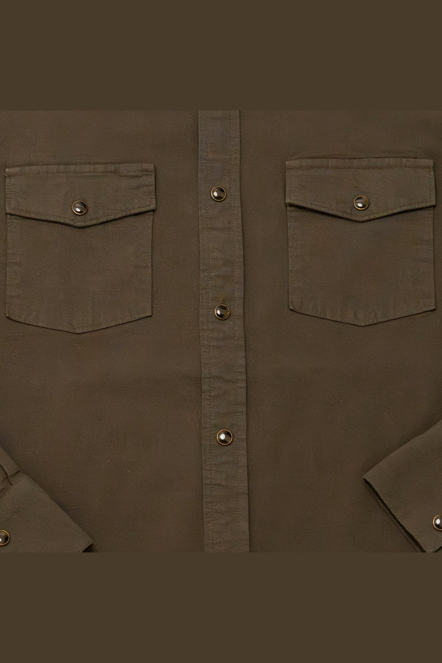 Snaps Heritage Denim Pearl Snap Shirt in Ivy Green – detail