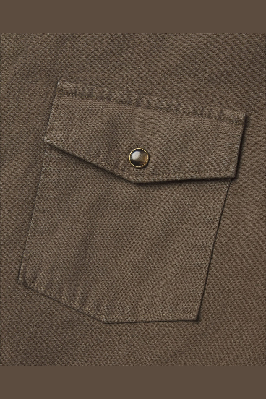 Snaps Heritage Denim Pearl Snap Shirt in Ivy Green – side view