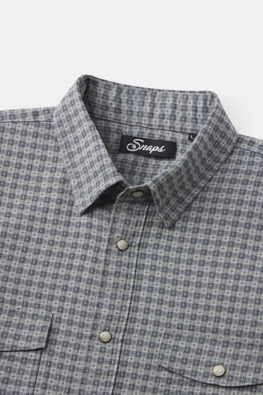 Snaps Rambler Vintage Gingham Pearl Snap Shirt in Blue – collar detail
