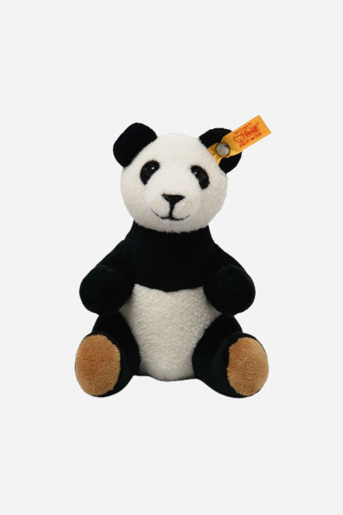Steiff Ming Panda in White Black – front view
